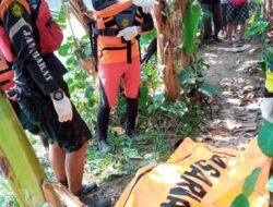” Alhamdulillah” Jasad Korban Seorang Anak 10 Tahun Yang Tenggelam Di Kali BTB 16 Teluk Jambe Sudah Di Temukan
