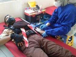 Pemerintah Kecamatan Cibinong gelar aksi kemanusiaan donor darah