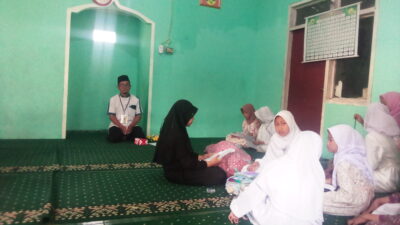 Siswa SDN Mekarsari 04 Ikuti Giat Lomba Kaligrafi Dalam Memperingati Maulid Nabi Muhammad SAW