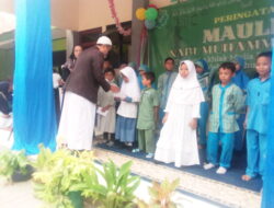 40 Orang Siswa Anak Yatim Menerima Santunan Dalam Giat Peringatan Maulid Nabi Muhammad SAW