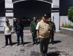 Lurah Wanasari Kecamatan Cibitung Pimpin Apel Pengamanan Jelang Malam Pergantian Tahun 2023-2024