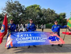 Kadis Damkar Melepas Kontingen Skill Kompetition HUT DAMKAR Ke- 105