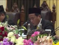 Komisi Satu Fraksi Golkar DPRD Kabupaten Bekasi Geleng Geleng Kepala Atas Keterlambatan Pengadaan Meubeler Siswa