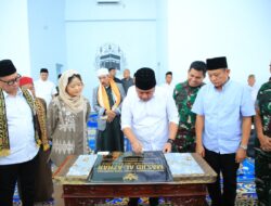 Peresmian Masjid Al Azhar Cidawang, Herman Deru Apresiasi Gotong Royong Warga OKU Timur