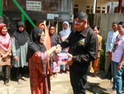 Jemaat GPIN Sekayu Bagikan Bingkisan Lebaran, Pererat Toleransi Antarumat Beragama