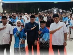 Suasana Khidmat Pelepasan 124 CJH OKU Timur Kloter 3 Berangkat ke Tanah Suci