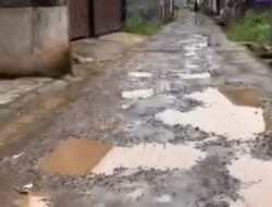 Akses Jalan Rusak Parah, Warga Desa Sungai Kedukan Taruh Harapan ke Bupati Banyuasin