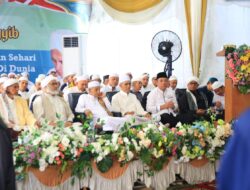 Wagub Sumsel Cik Ujang Tekankan Pentingnya Meneladani Akhlak Ulama di Haul Akbar KH Ali Umar Thoyib