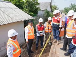 Bupati Karawang Tinjau Peningkatan Jalan Ciranggon–Kutagandok yang Menjadi Akses Penghubung Wilayah